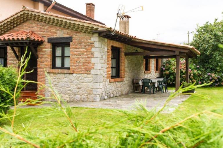 Cottage Llanes