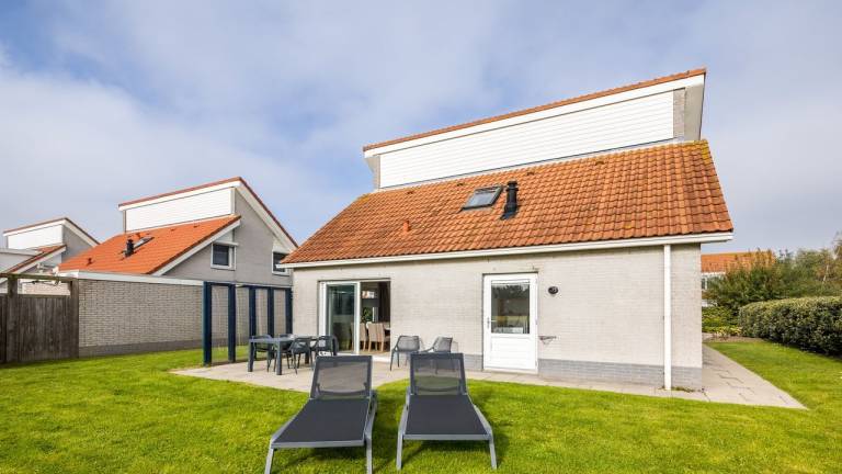 Apartment mit Garten und Terrasse
