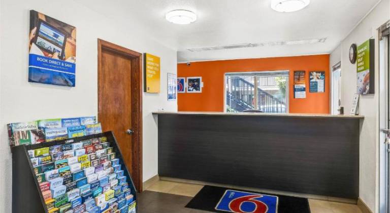 Motel 6 Portland, OR - Downtown — photo 3