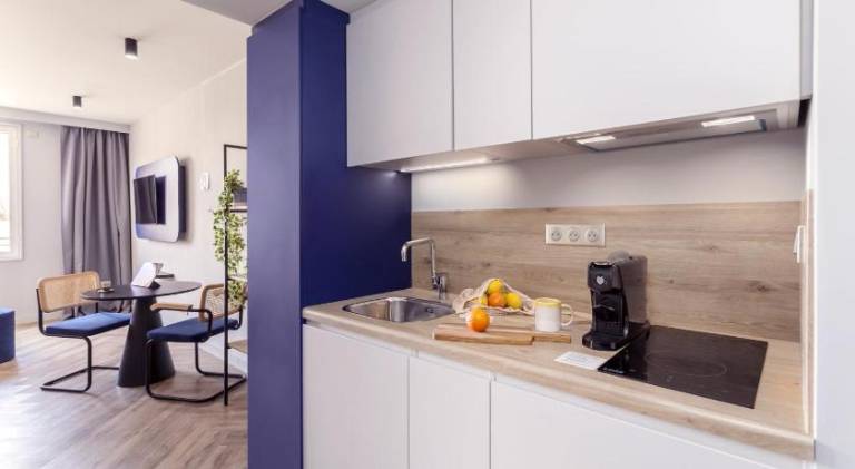 Serviced apartment for 127 persons — photo 5