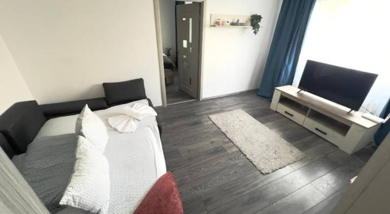 Nice apartment with garden & hot tub | Suitable for remote work | Pet-friendly — photo 2
