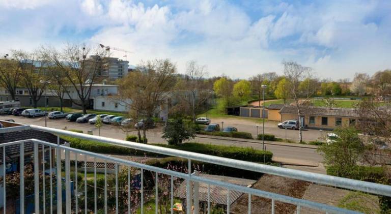 Nice holiday apartment with terrace | Pets are welcome — photo 2