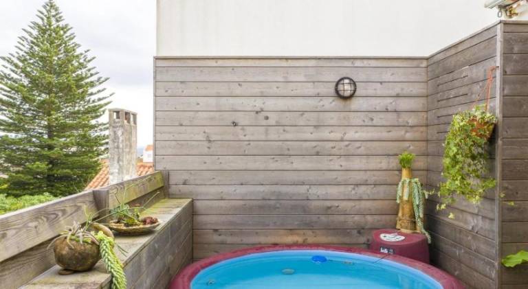 Apartment with jacuzzi, private pool & patio | Near Portas da Cidade de Ponta Delgada — photo 3
