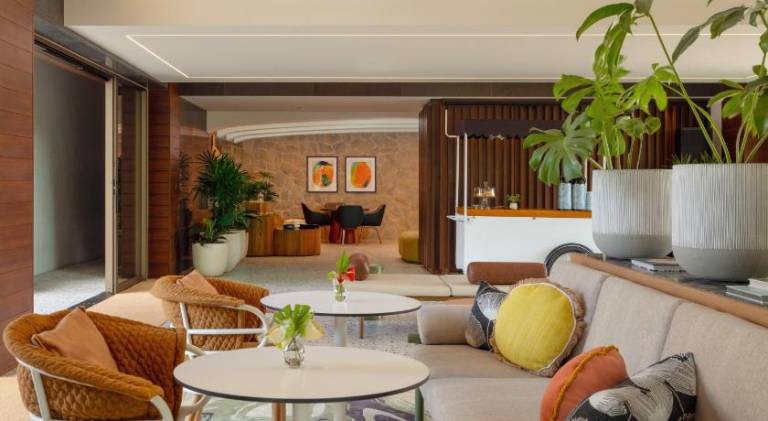 The Ambassador Hotel of Waikiki, Tapestry Collection by Hilton — photo 4