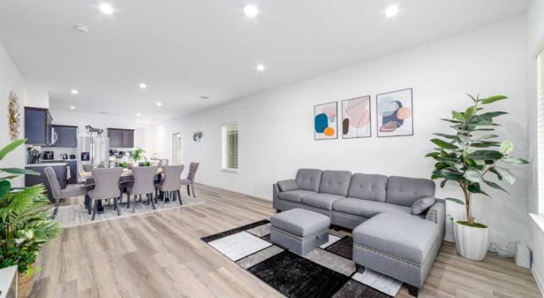 203 m&sup2; Ferienhaus