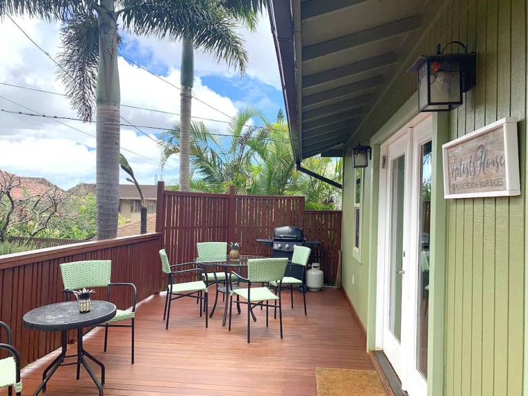 House Lanai City