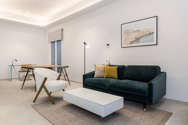 Holiday apartment with patio — photo 5