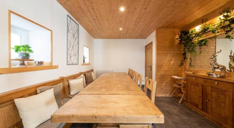 La Charbonniere, grand gite haut-de-gamme avec jacuzzi et sauna — photo 4