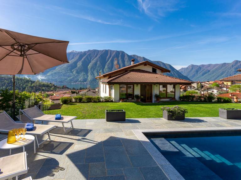 Apartment Lake Lugano