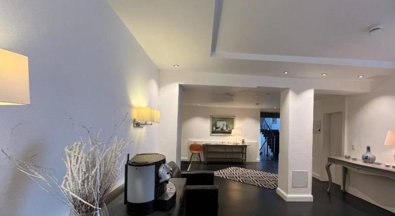 Beautiful serviced apartment | Close to Kaiserplatz | Perfect for remote work | Pet-friendly — photo 2