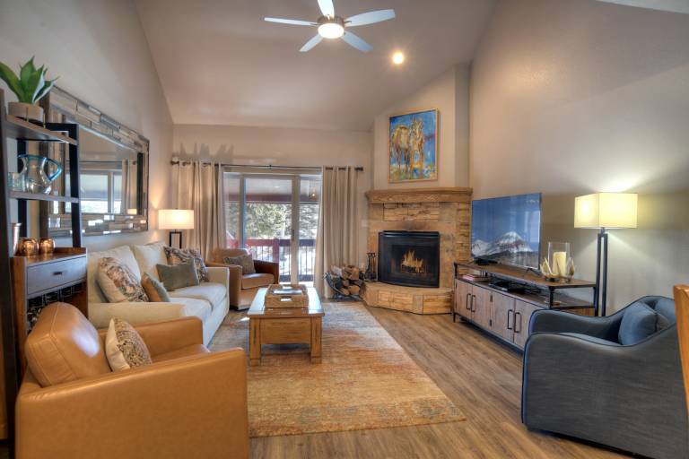 Family-oriented nice vacation home with jacuzzi, BBQ & fast internet | Pets allowed in Durango, CO