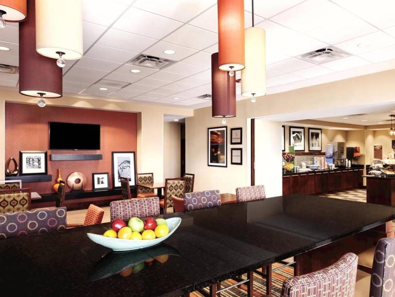 Hampton Inn Frederick — photo 4