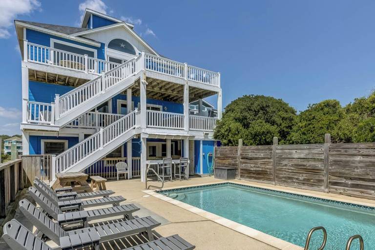 House Nags Head