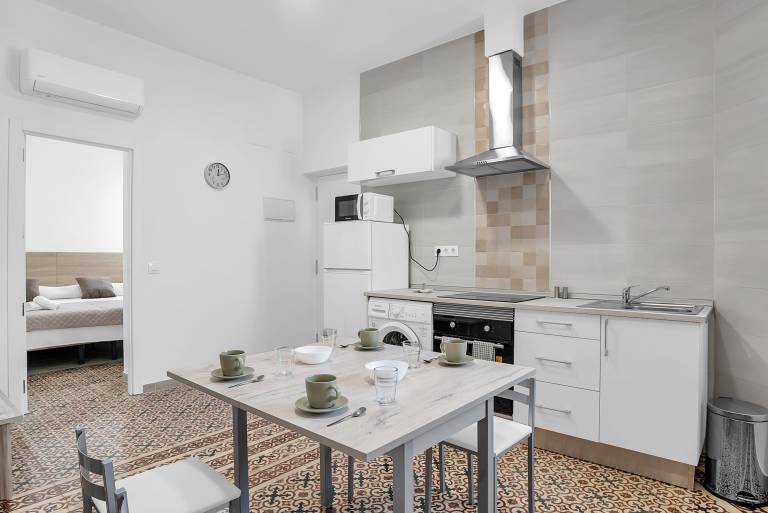 Apartment with fast internet | City view — photo 4