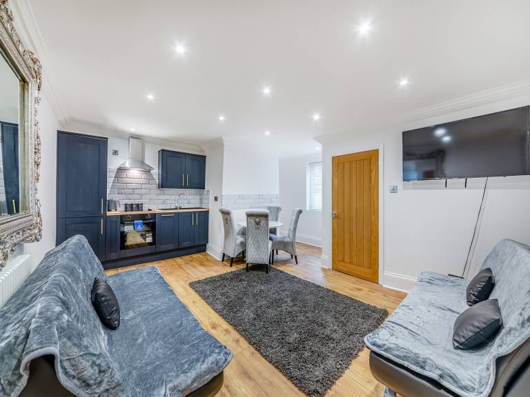 Cottage Yarm