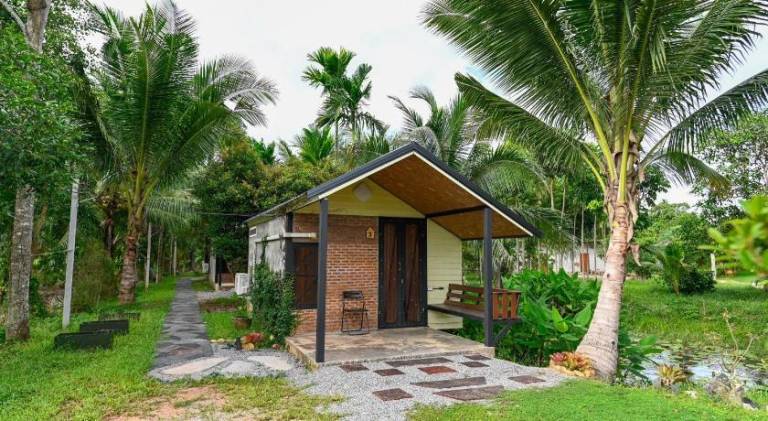 Villa with 1 room for 2 persons in Chumphon