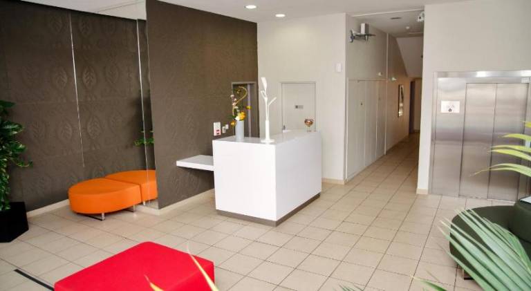 Serviced apartment with terrace & garden | Perfect for remote work | Pets allowed — photo 5