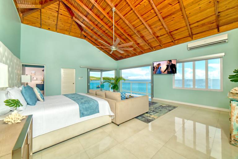 House Discovery Bay