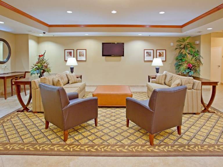 Candlewood Suites Baytown By IHG — photo 5
