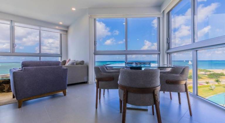 Azure Beach Residences — photo 5