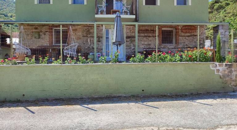 Apartment with grill & patio | Pet-friendly in Kavala