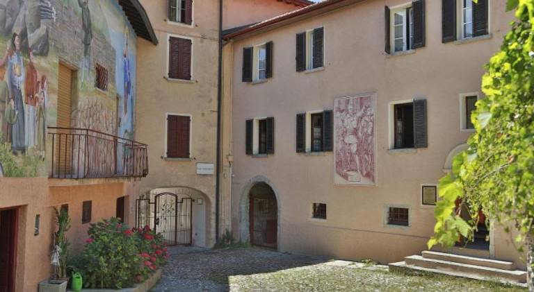 Holiday apartment with 2 rooms for 4 persons — photo 3