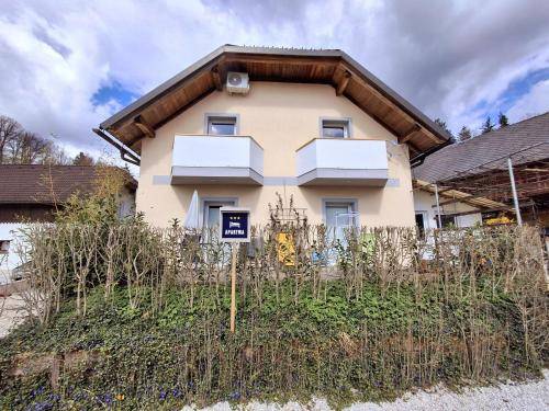 Apartma Vrhpolje pri Kamniku