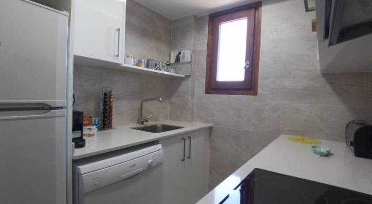 Apartment with terrace — photo 5