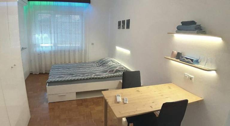 ROOMserv in Ljubljana