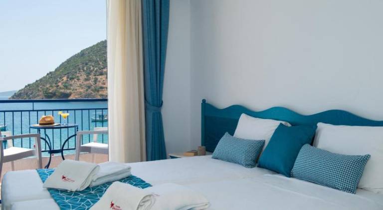 Knossos Hotel — photo 2