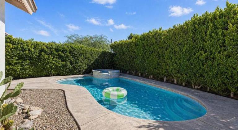 Pleasant vacation home with pool | Pets allowed in Palm Springs, CA