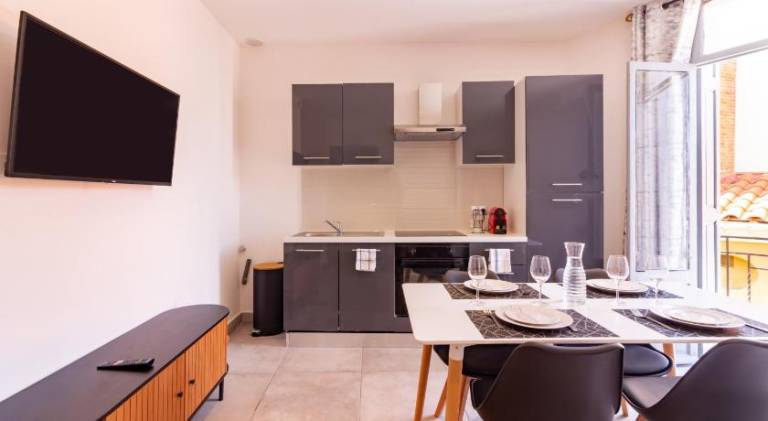 Rental apartment with 2 rooms for 6 persons in Perpignan