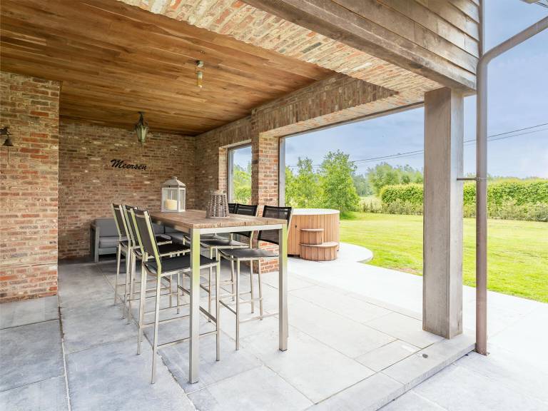 House  Eeklo