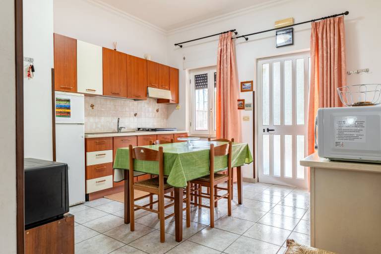 Apartment 'Oasi' with Private Terrace, Wi-Fi and Air Conditioning — photo 3