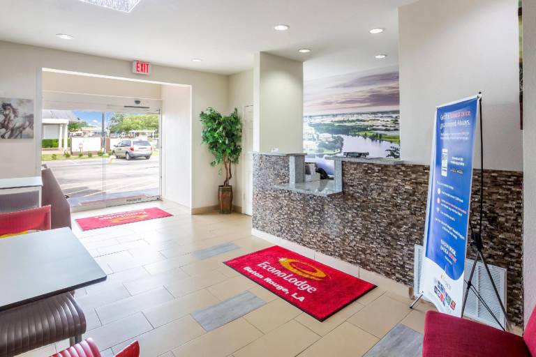 Econo Lodge Baton Rouge University Area — photo 4