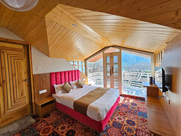 The Fairytale Luxury - Villa In Dalhousie in Dalhousie