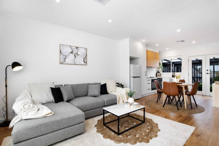 Apartment West Beach
