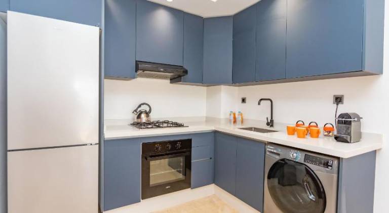 Beautiful rental apartment with terrace | Suitable for remote work | Pets allowed — photo 3