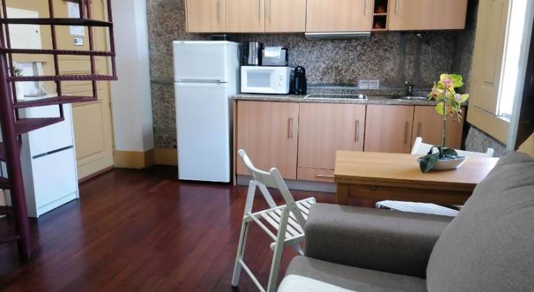 Holiday apartment with patio & yard | Perfect for remote work — photo 3
