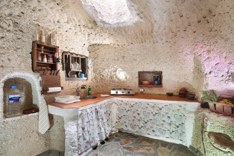Pet-Friendly Holiday Home Casas Cueva Alfer 2 with Sea View, Garden & Wi-Fi — photo 4
