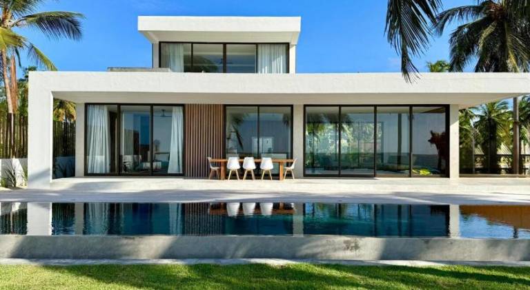 Spacious villa with pool & jacuzzi | Pets allowed — photo 3