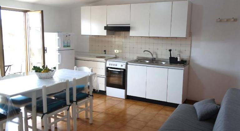 Holiday apartment with 2 rooms for 5 persons — photo 3