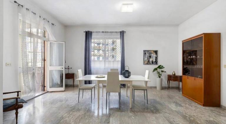 Rental Apartment with 3 Rooms for 7 Persons — photo 4