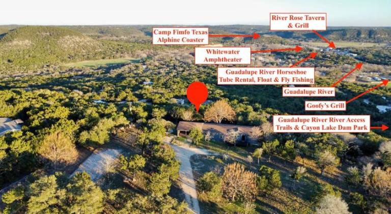 House with 1 room for 10 persons in Canyon, TX