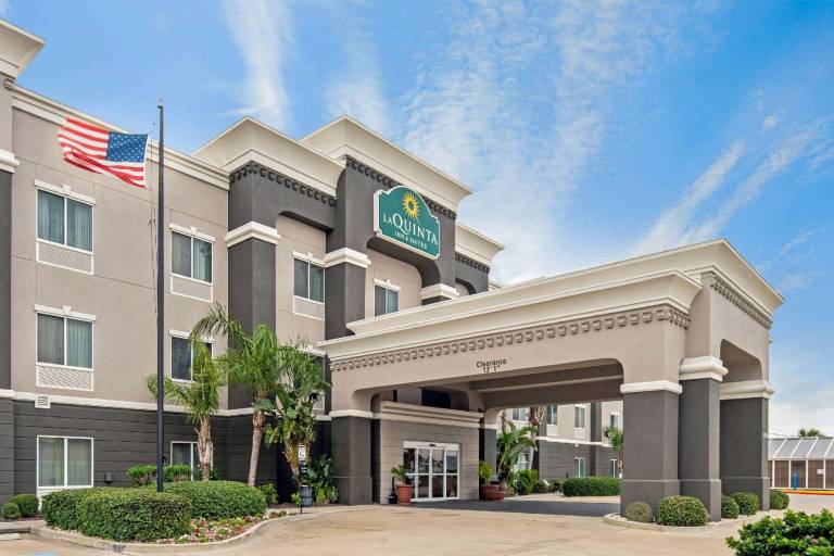 La Quinta Inn & Suites by Wyndham Corpus Christi-N Padre Isl in Corpus Christi, TX