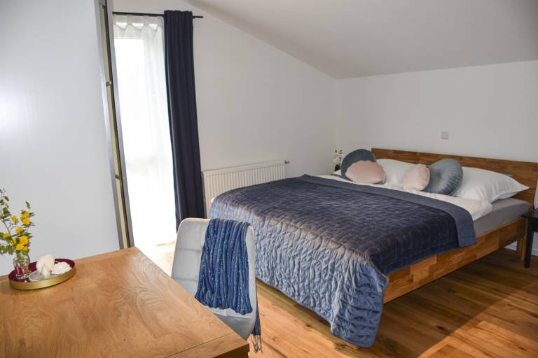 Child-friendly holiday apartment with BBQ & garden | Mountain view | Perfect for remote work | Pets allowed in See