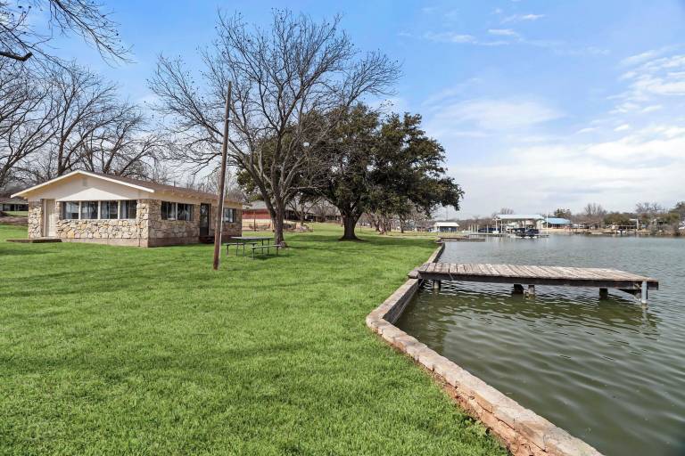 Cabin Brazos Bend