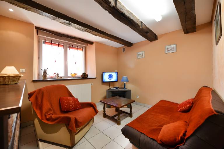 Holiday Home 'La Charrue' with Mountain View, Shared Pool and Wi-Fi — photo 5
