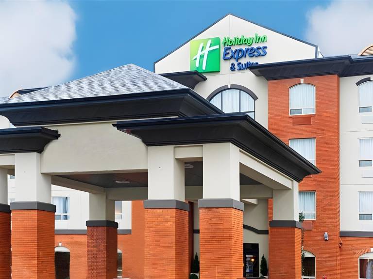 Holiday Inn Express Hotel & Suites - Slave Lake By IHG in Slave Lake, AB