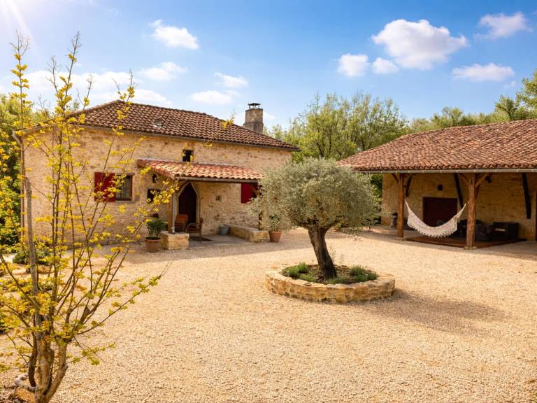 Charming house with patio | Pets allowed in Cahors